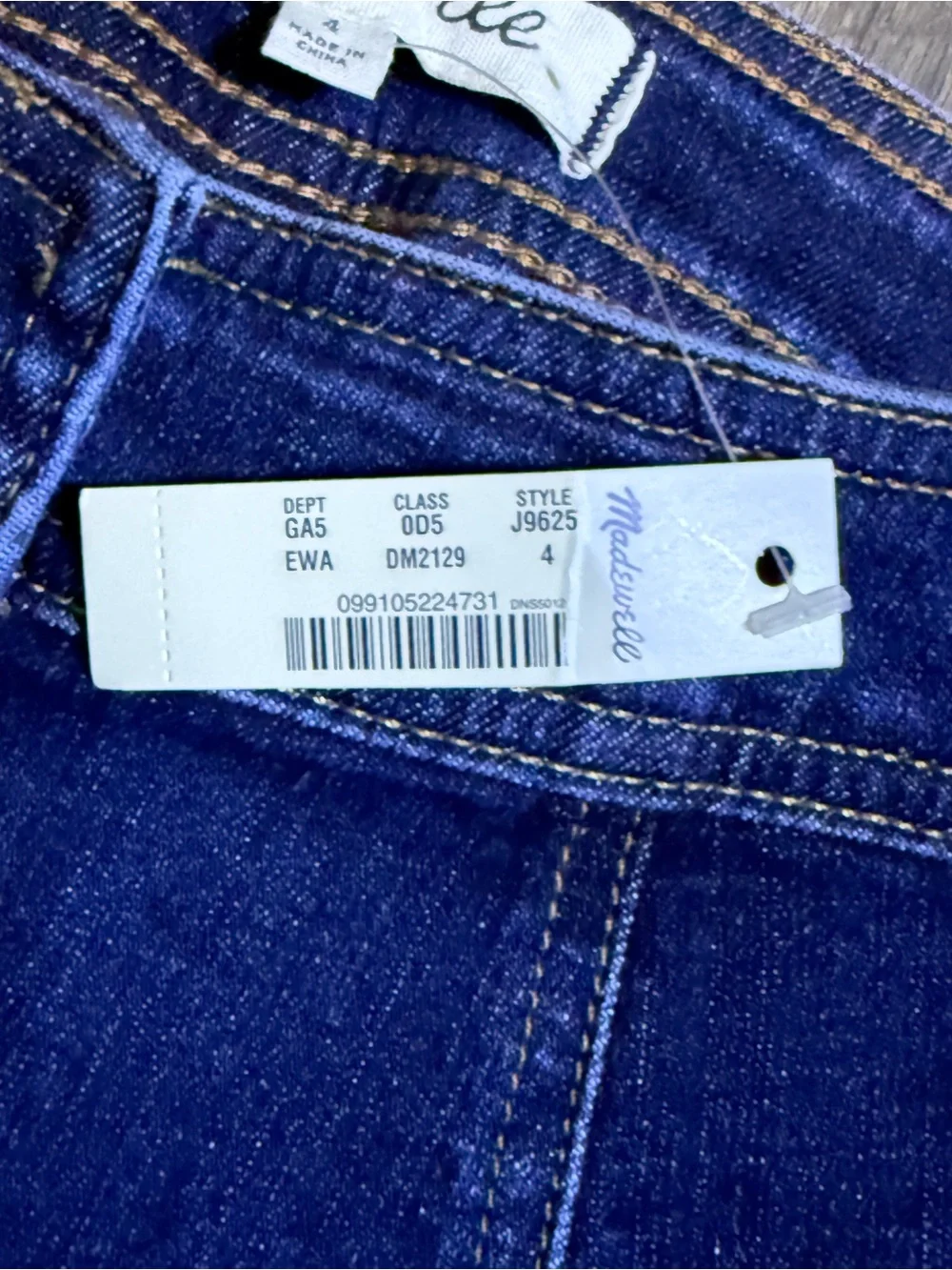 Madewell denim A line mini skirt button up size 4 NEW